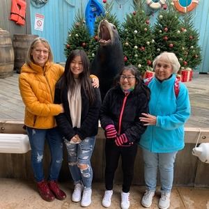 Meet your Posher, Lisa